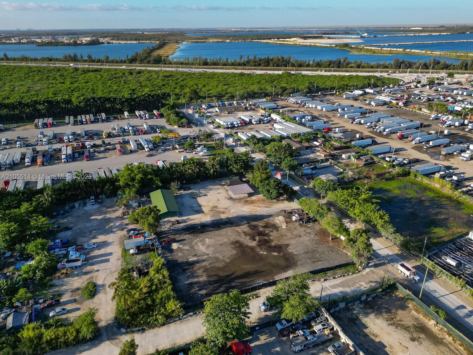15721 NW 122 AVE Miami, FL 33018