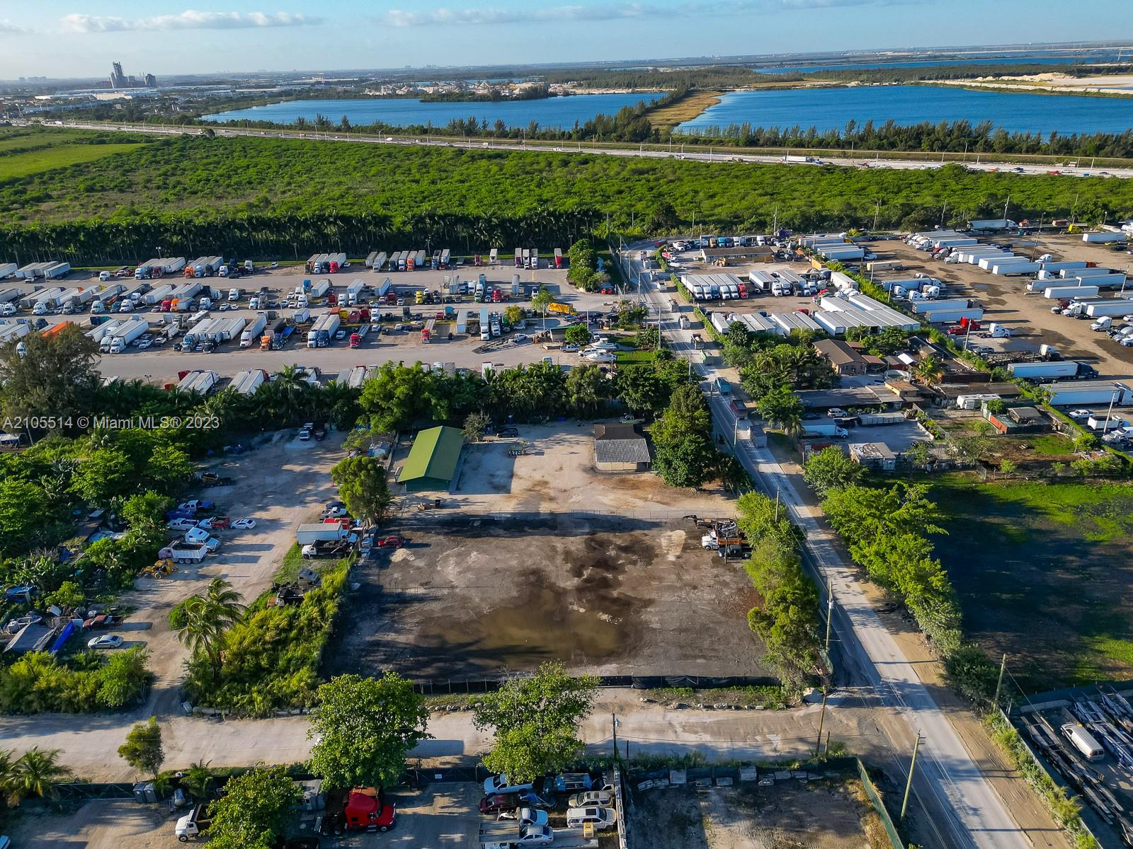 15721 NW 122 AVE Miami, FL 33018