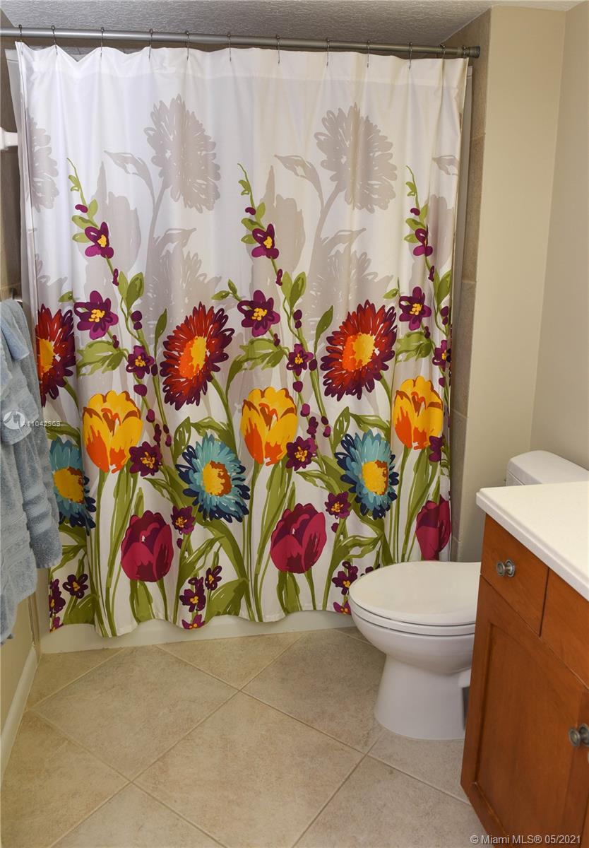20 NE Plantation Rd #306 Hutchinson Island, FL 34996