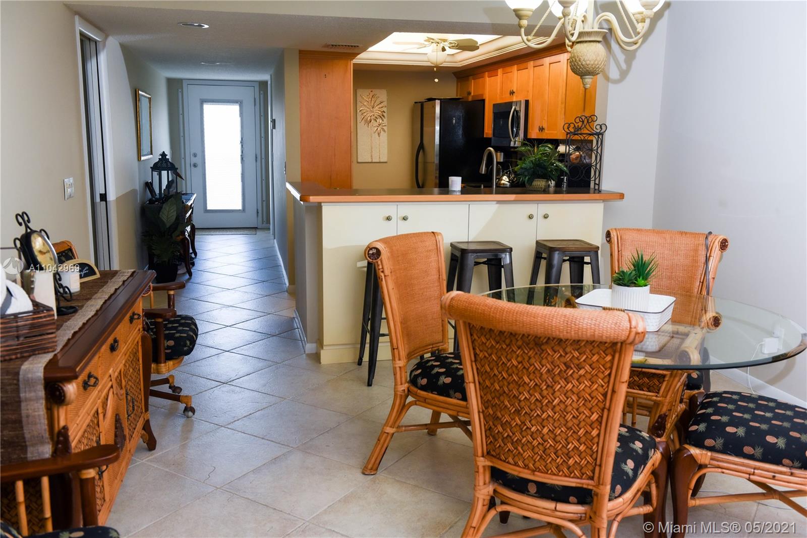 20 NE Plantation Rd #306 Hutchinson Island, FL 34996