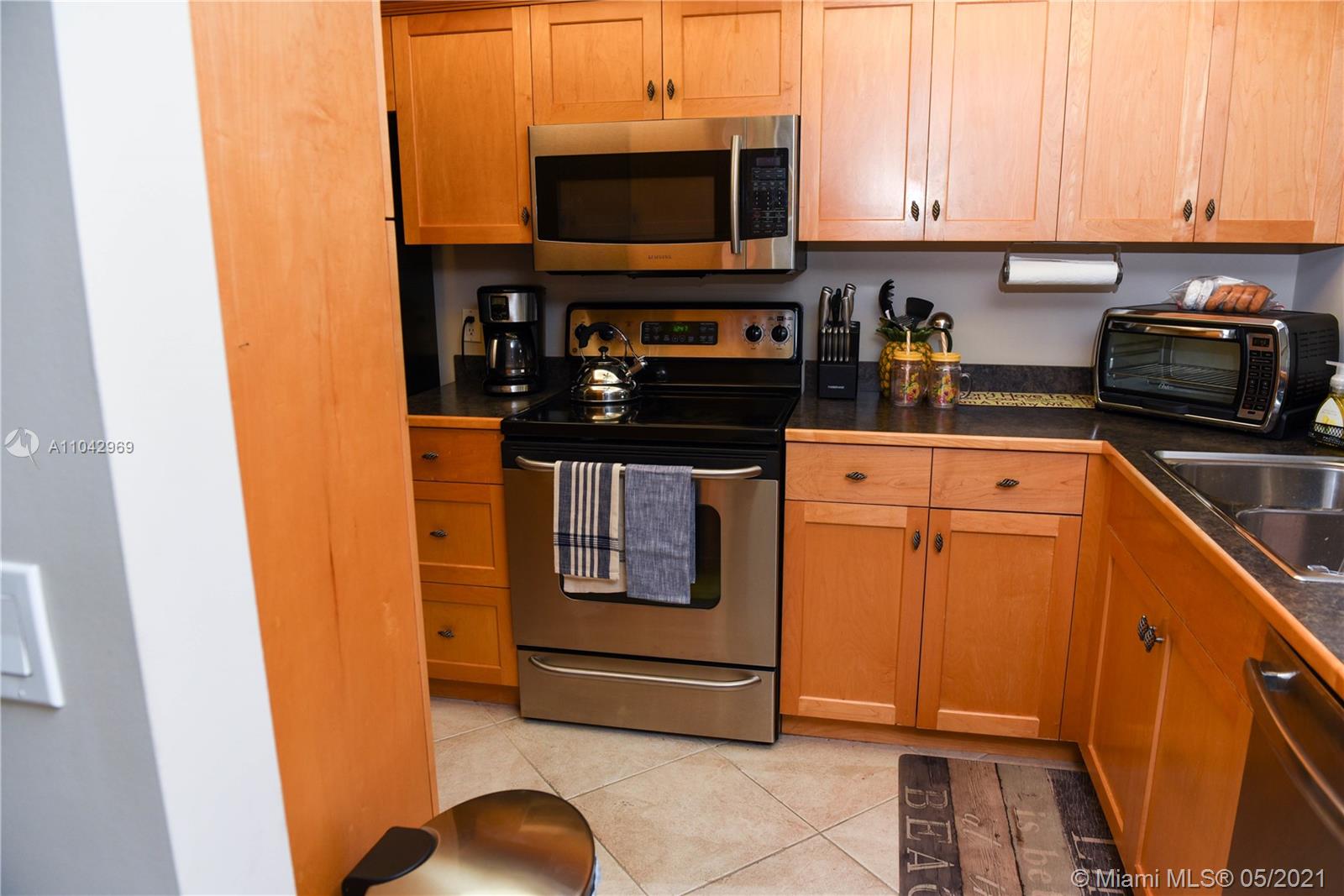 20 NE Plantation Rd #306 Hutchinson Island, FL 34996