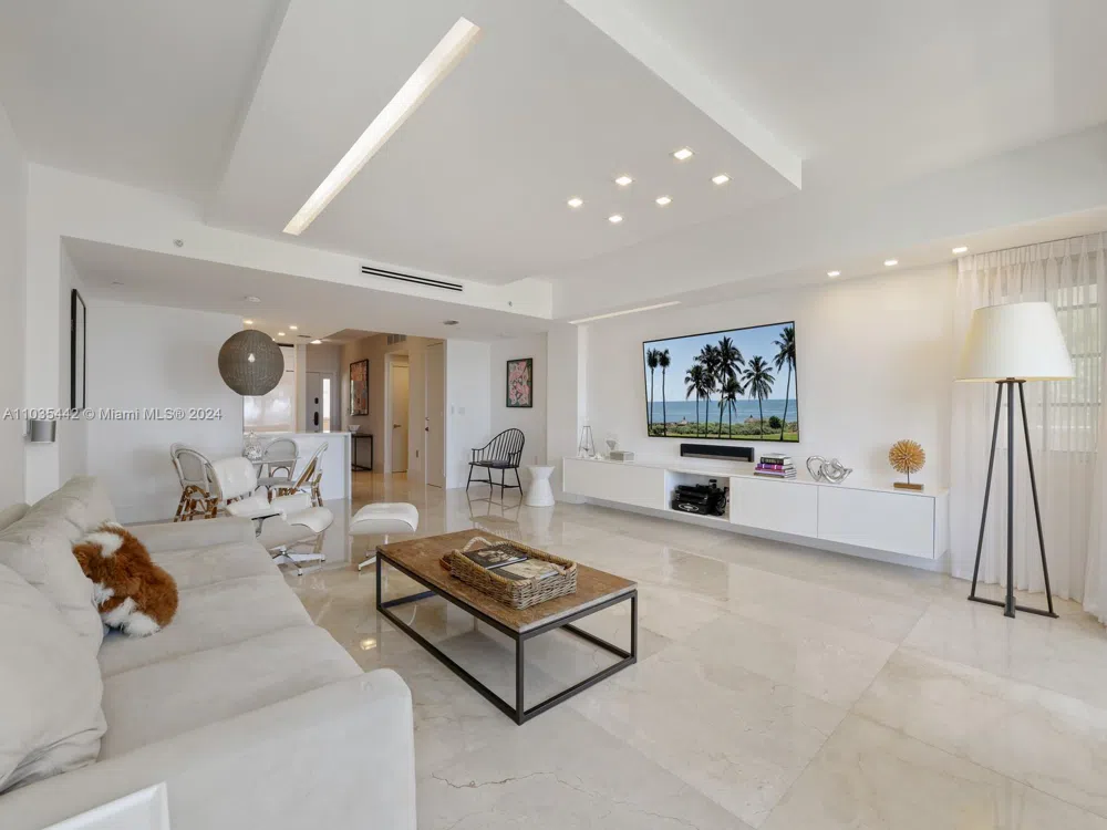 19223 Fisher Island Dr #19223 Miami Beach, FL 33109