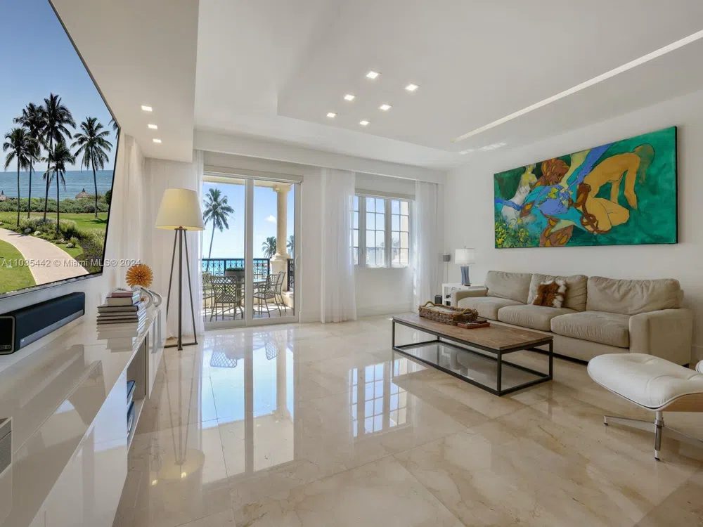 19223 Fisher Island Dr #19223 Miami Beach, FL 33109