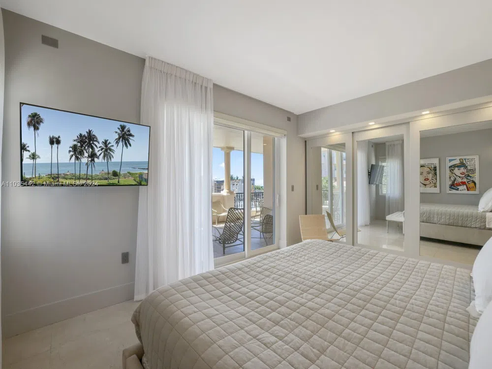 19223 Fisher Island Dr #19223 Miami Beach, FL 33109