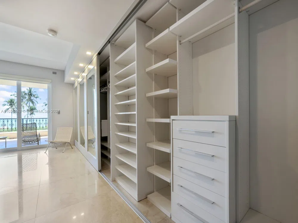 19223 Fisher Island Dr #19223 Miami Beach, FL 33109