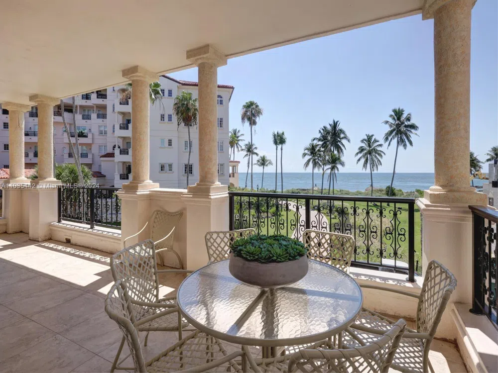 19223 Fisher Island Dr #19223 Miami Beach, FL 33109