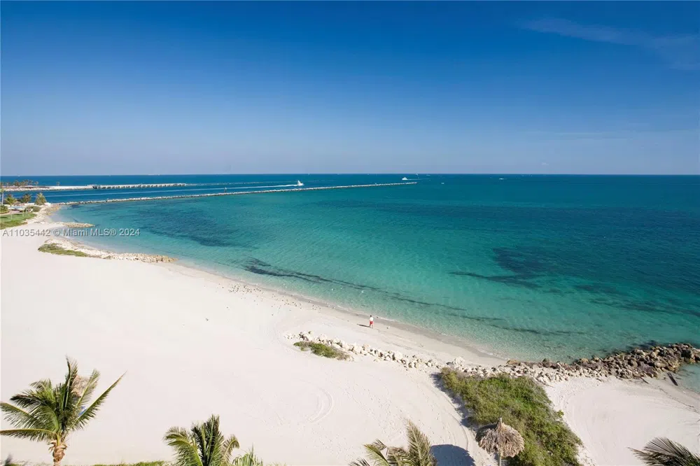 19223 Fisher Island Dr #19223 Miami Beach, FL 33109