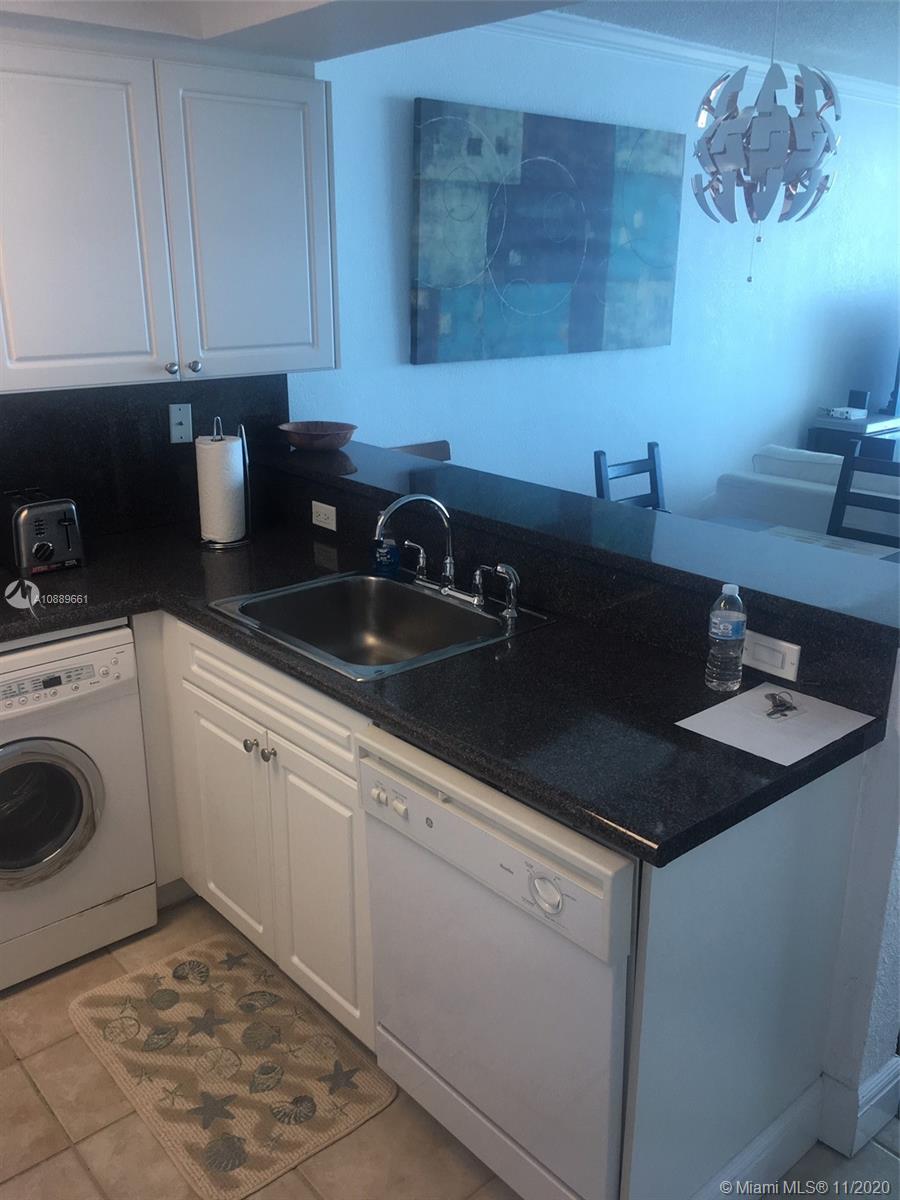 2501 S OCEAN DR #1224 (Available JULY 1) Hollywood, FL 33019