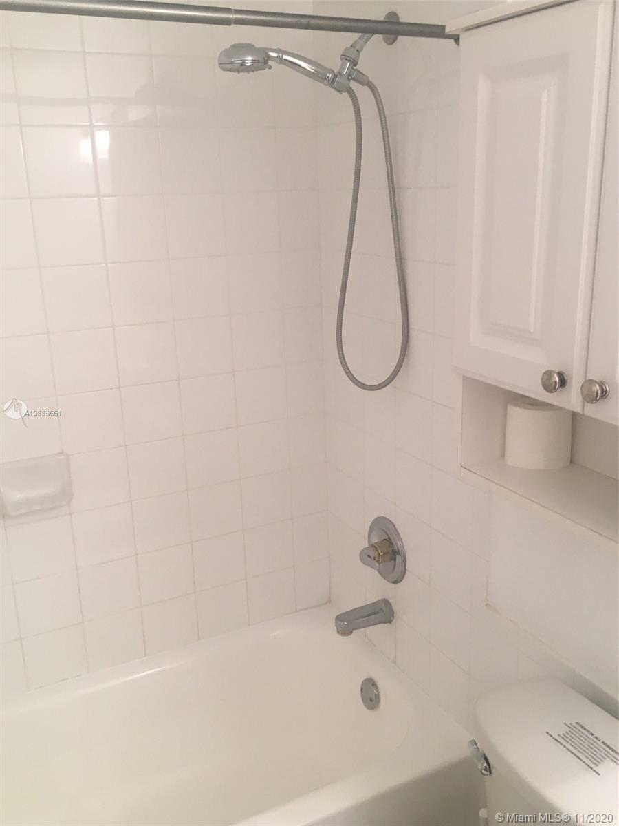 2501 S OCEAN DR #1224 (Available JULY 1) Hollywood, FL 33019