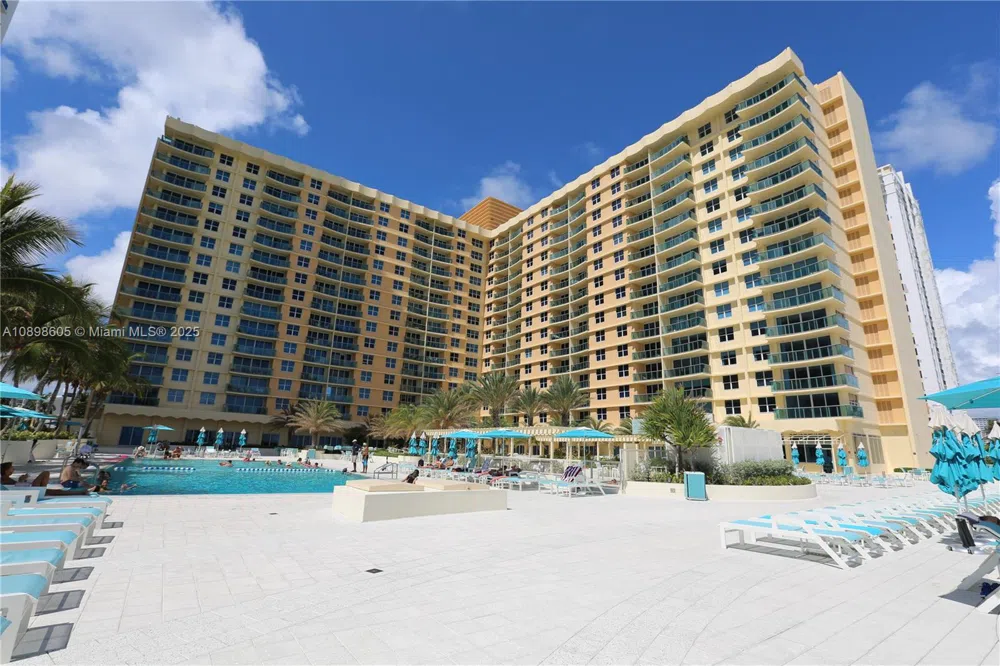 2501 S Ocean Dr #1617 (AVAILABLE) Hollywood, FL 33019