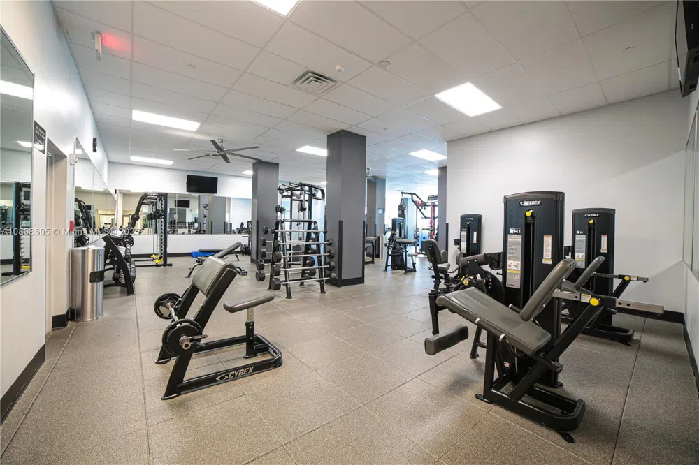 2501 S Ocean Dr #1617 (AVAILABLE) Hollywood, FL 33019