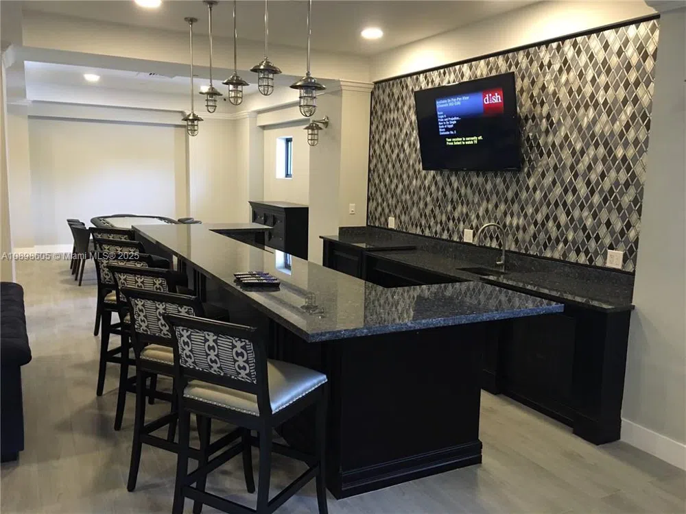 2501 S Ocean Dr #1617 (AVAILABLE) Hollywood, FL 33019
