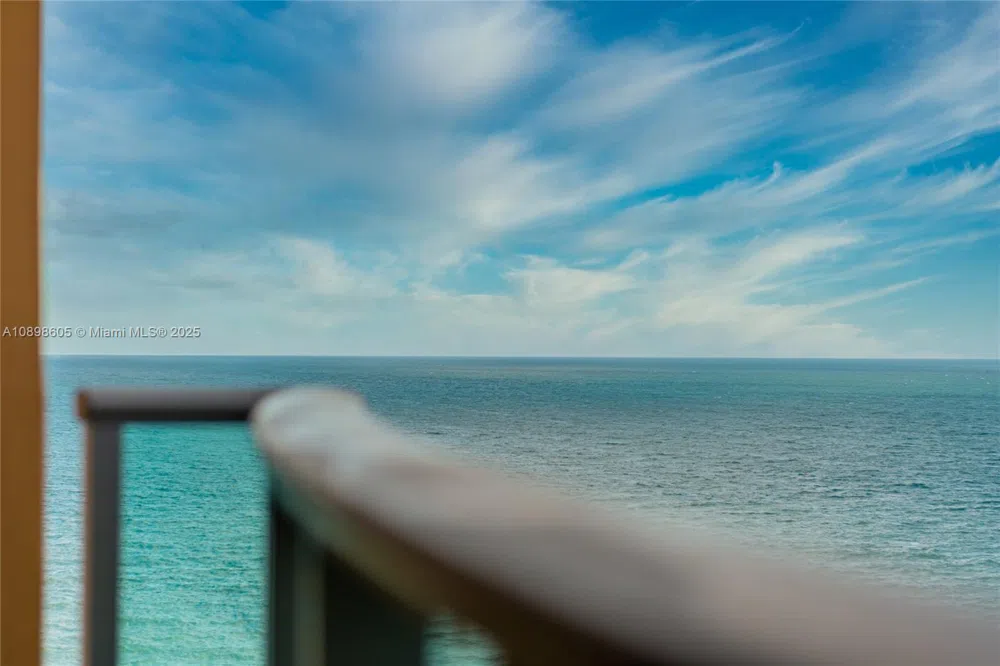 2501 S Ocean Dr #1617 (AVAILABLE) Hollywood, FL 33019