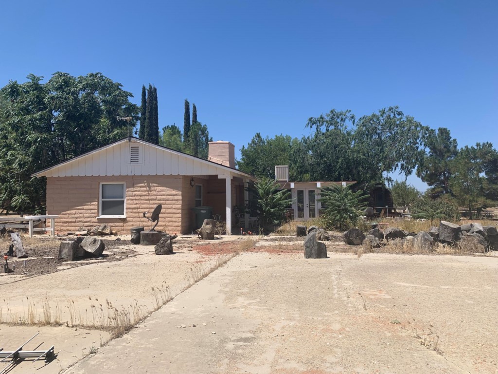 231 Castro Canyon Road Cuyama, CA 93254