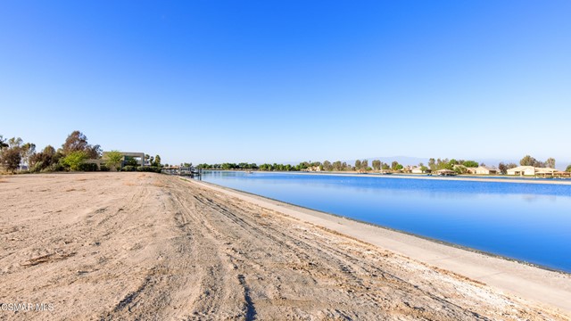 4536 Emerald Bay Drive Arvin, CA 93203