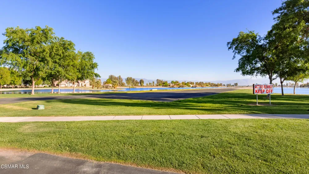 4721 Diamond Bay Drive Arvin, CA 93203