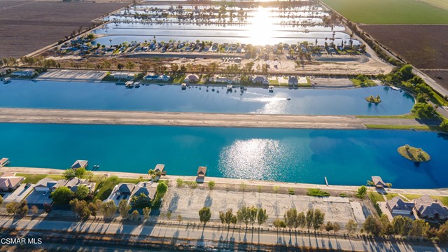 4600 Emerald Bay Drive Arvin, CA 93203