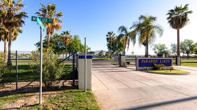 4600 Emerald Bay Drive Arvin, CA 93203