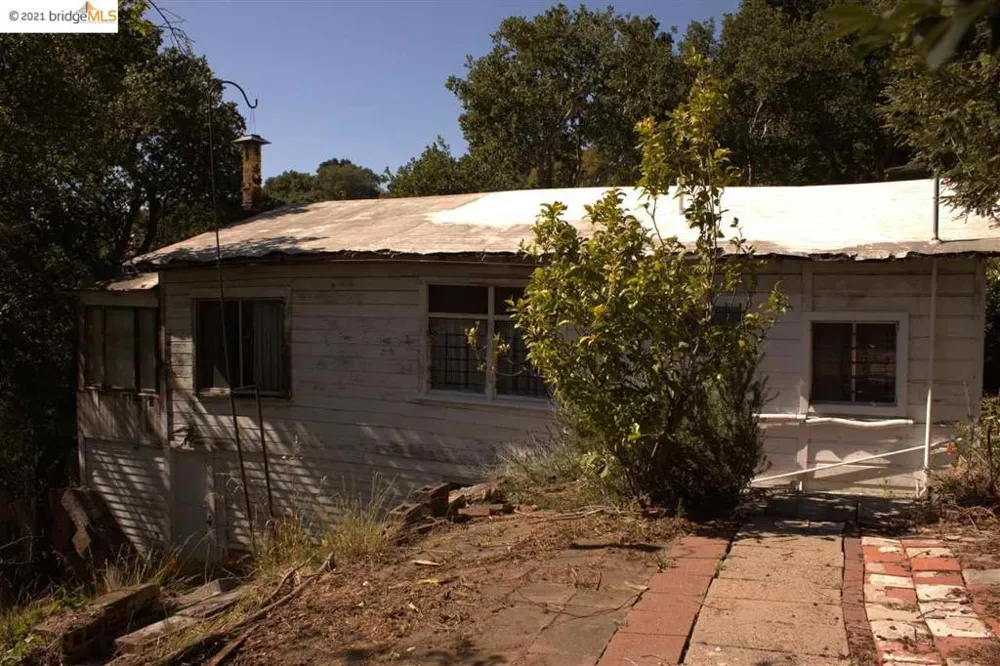 4000 Rettig Ave Oakland, CA 94602