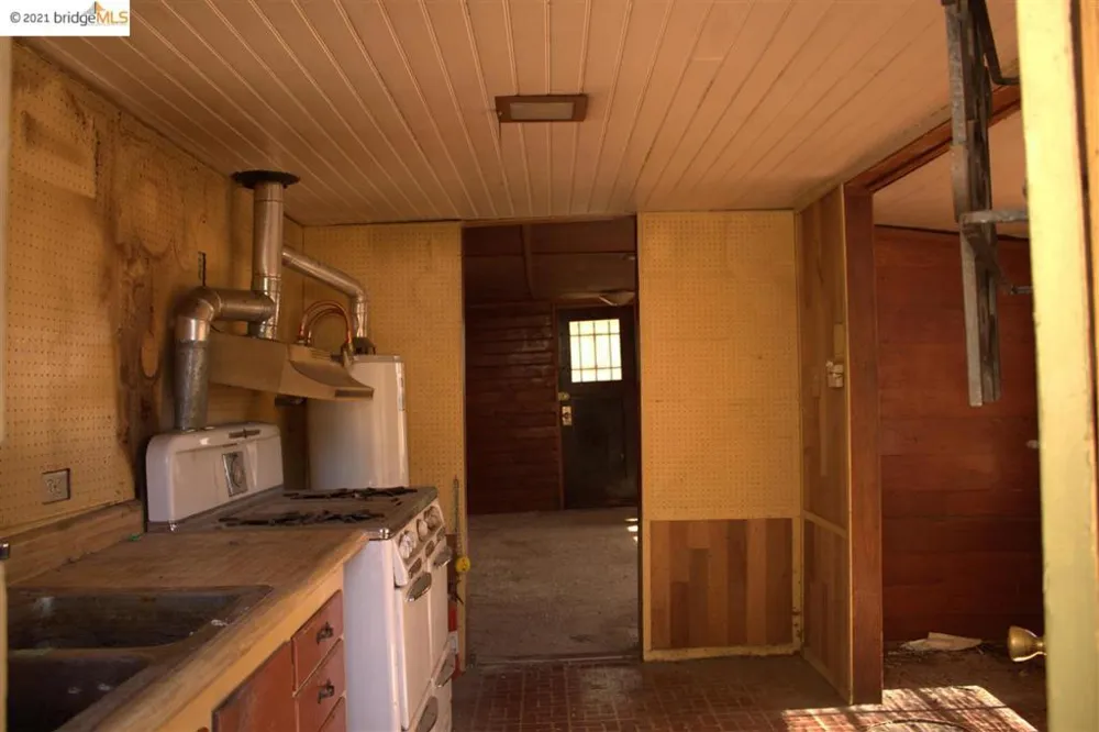 3286 Wisconsin St Oakland, CA 94602