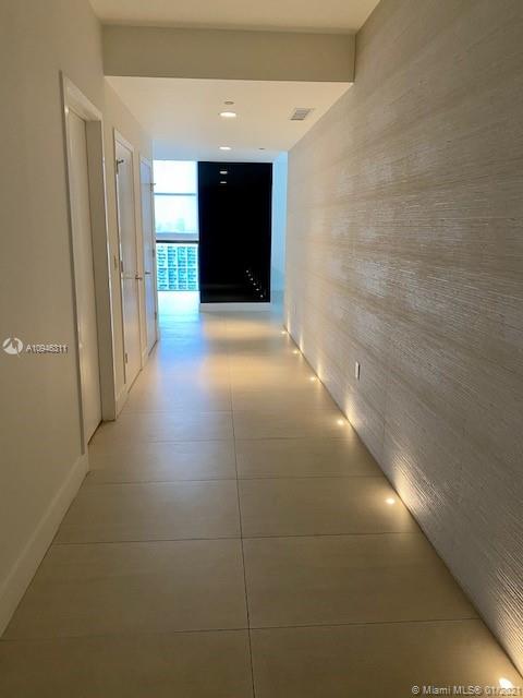 1010 Brickell Ave #4801