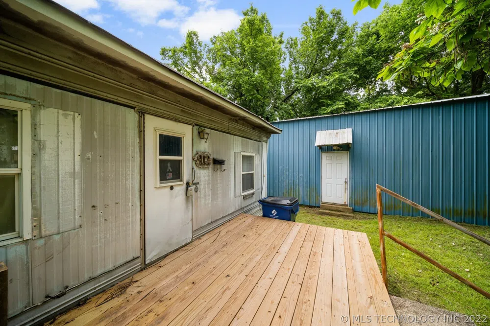 912 S Freeman Avenue Hominy, OK 74035