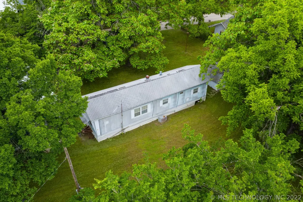 912 S Freeman Avenue Hominy, OK 74035