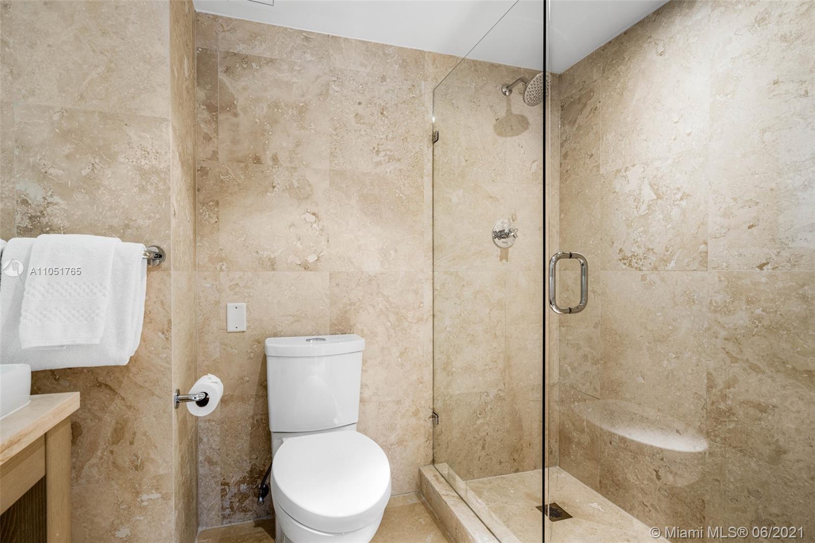 102 24th St #1115 Miami Beach, FL 33139
