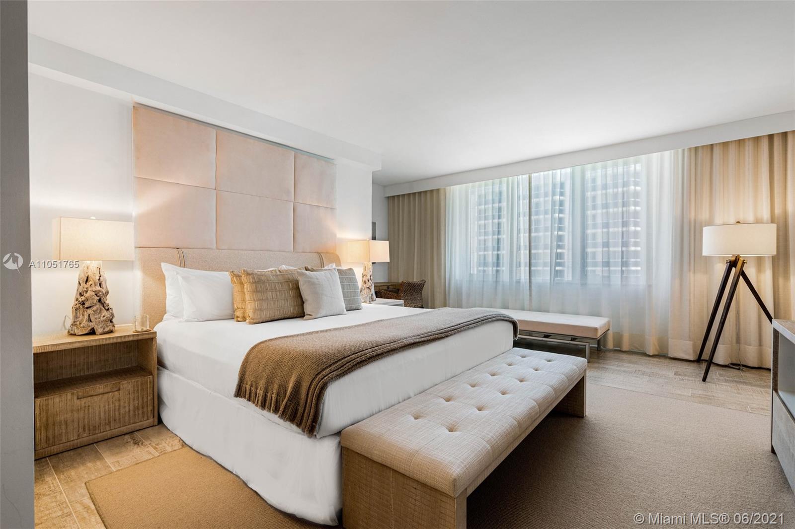102 24th St #1115 Miami Beach, FL 33139