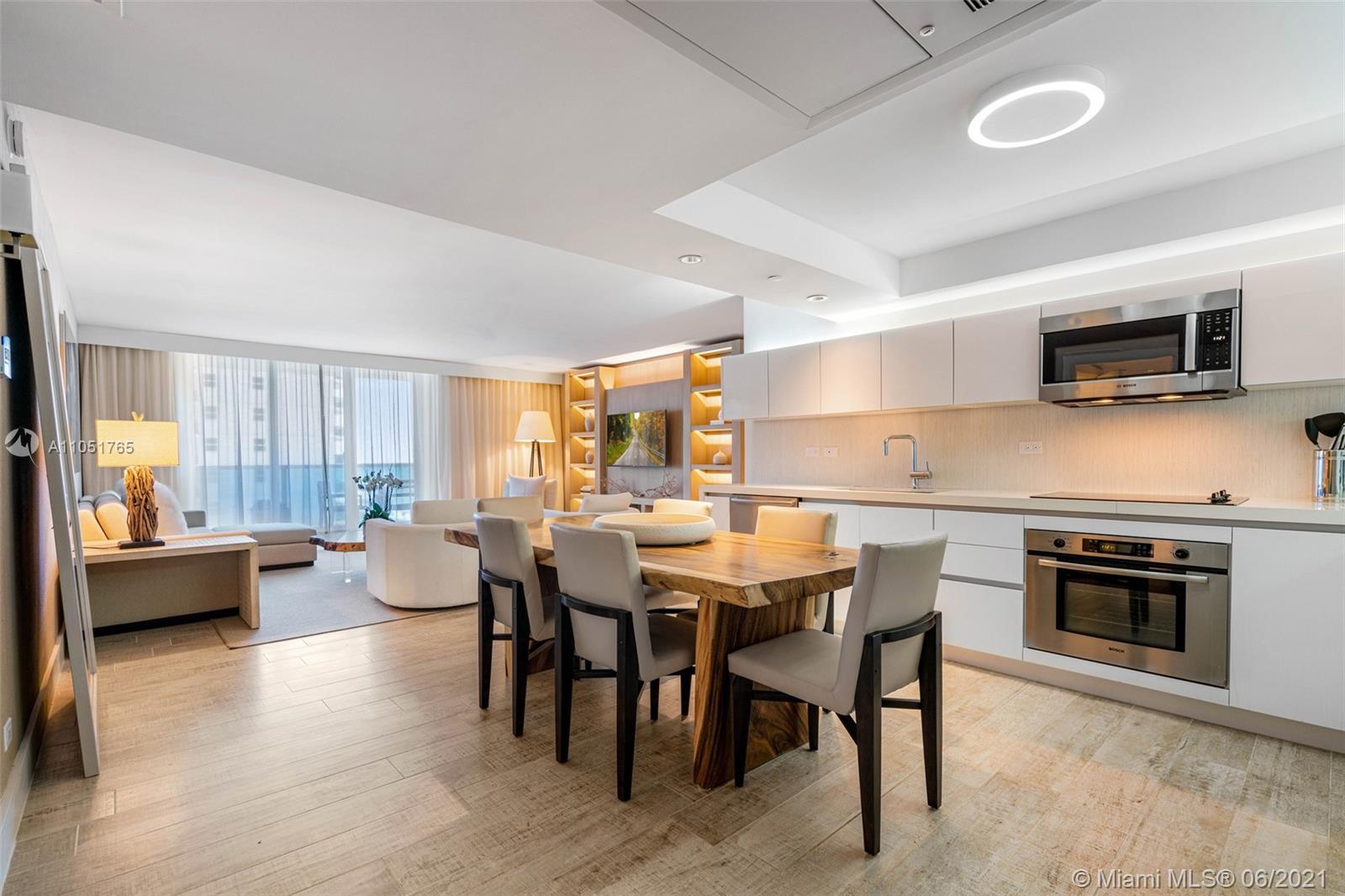 102 24th St #1115 Miami Beach, FL 33139