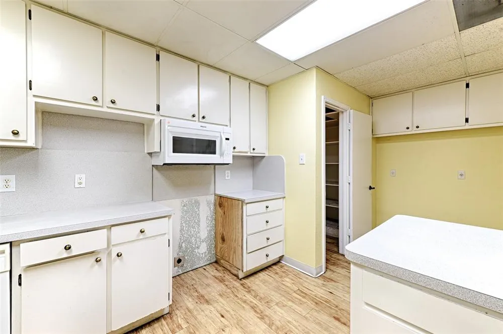 11663 W Hwy 175 Crandall, TX 75114