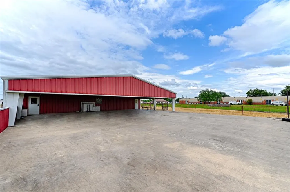 11663 W Hwy 175 Crandall, TX 75114