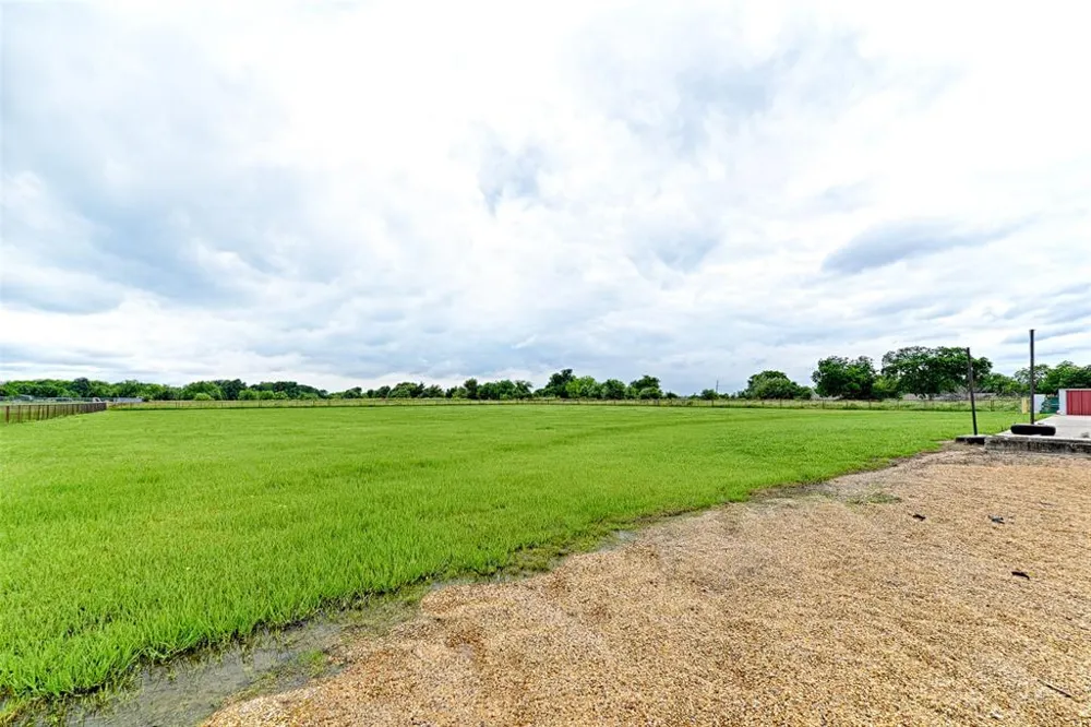 11663 W Hwy 175 Crandall, TX 75114