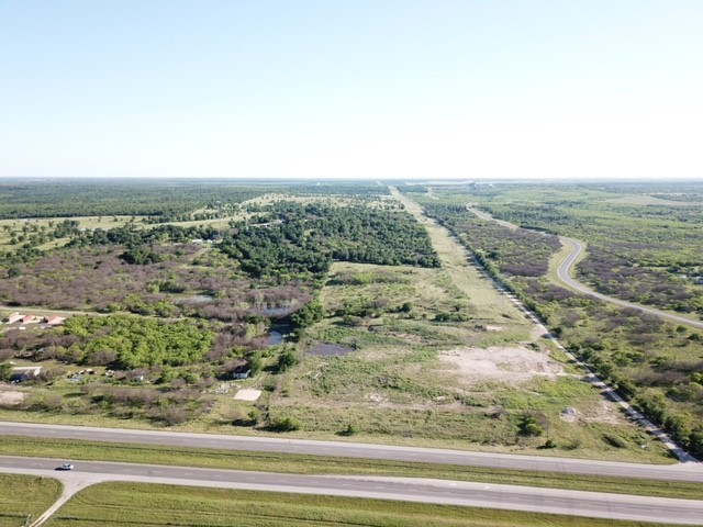 2883 State Highway 71 Highway W Cedar Creek, TX 78612