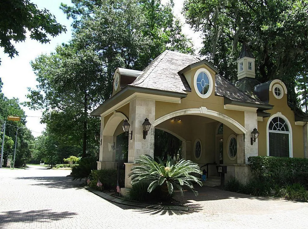 73 Kings Lake Estates Boulevard Humble, TX 77346