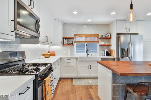 3082 Galena Avenue Simi Valley, CA 93065