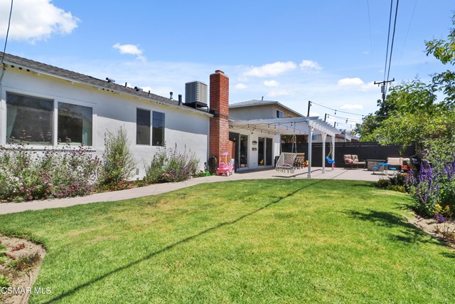 3082 Galena Avenue Simi Valley, CA 93065