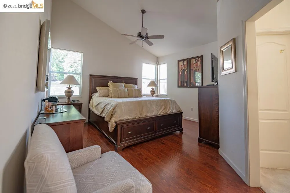 1701 Mt.Silliman Way Antioch, CA 94531