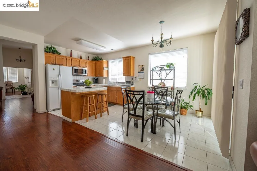 1701 Mt.Silliman Way Antioch, CA 94531
