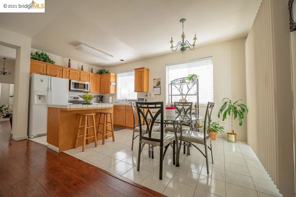 1701 Mt.Silliman Way Antioch, CA 94531