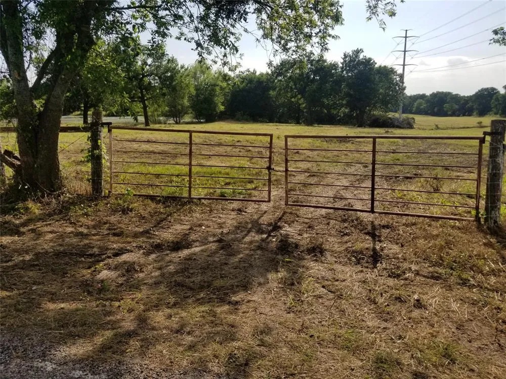 County Road 623 Farmersville, TX 75442
