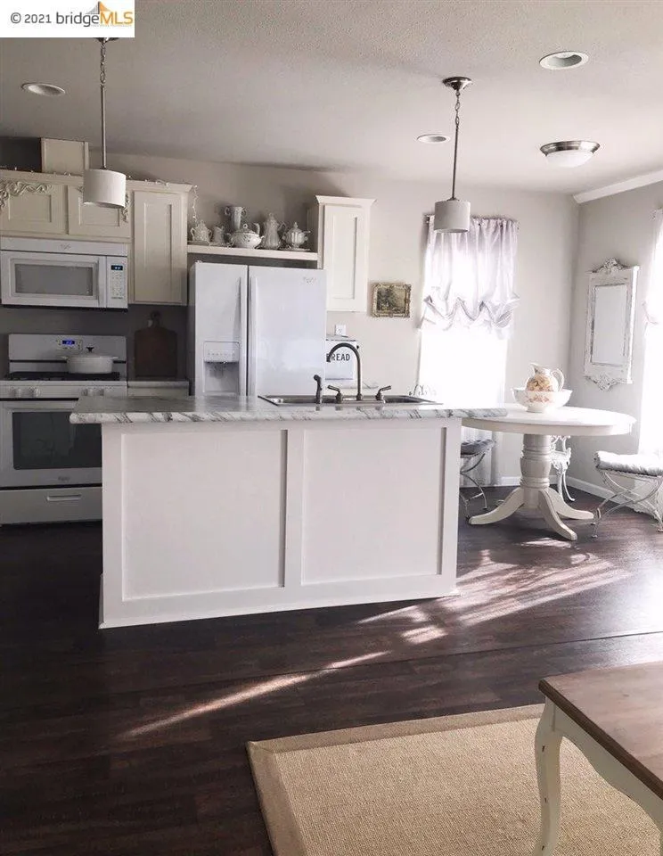 42 Adobe Drive Concord, CA 94520