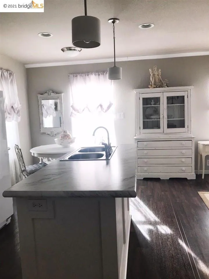 42 Adobe Drive Concord, CA 94520