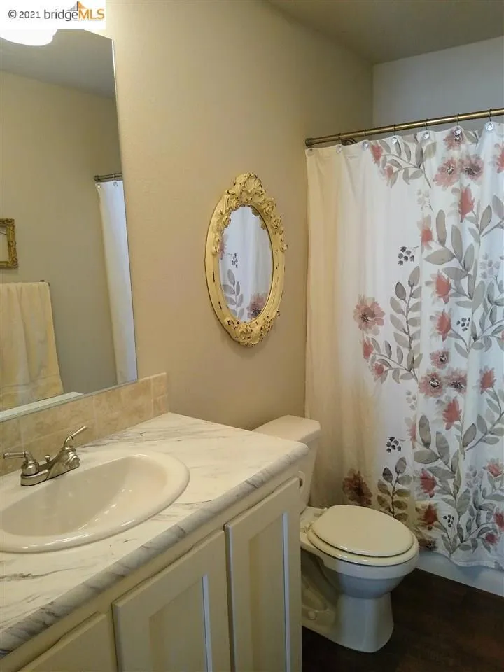 42 Adobe Drive Concord, CA 94520
