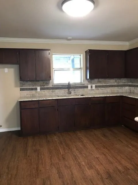 100 Donna Street Alvarado, TX 76009