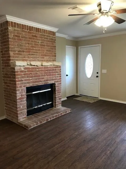100 Donna Street Alvarado, TX 76009