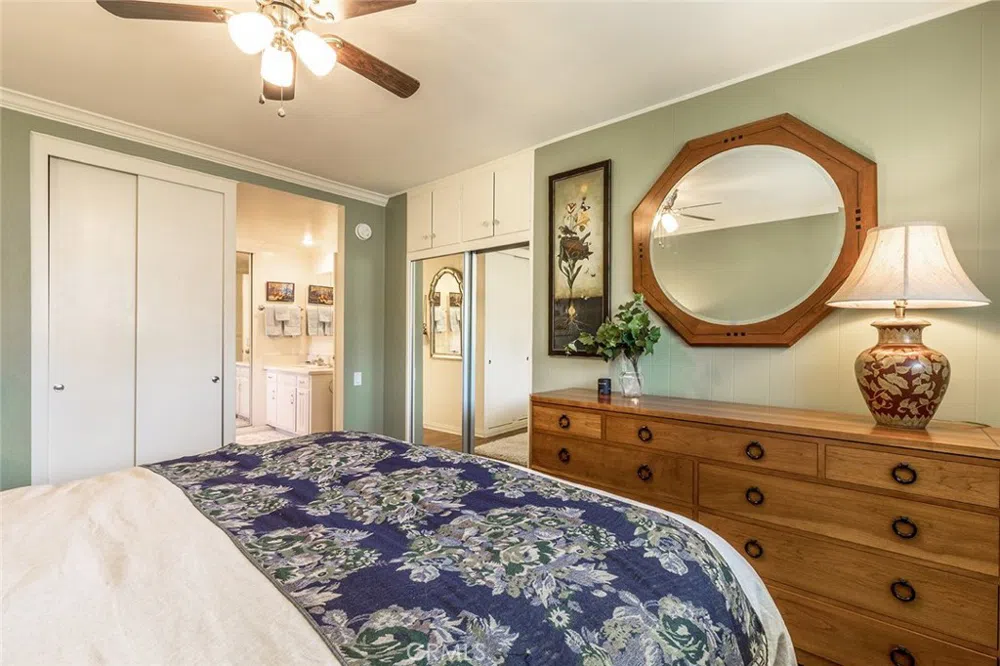 928 Ave Majorca #O Laguna Woods, CA 92637