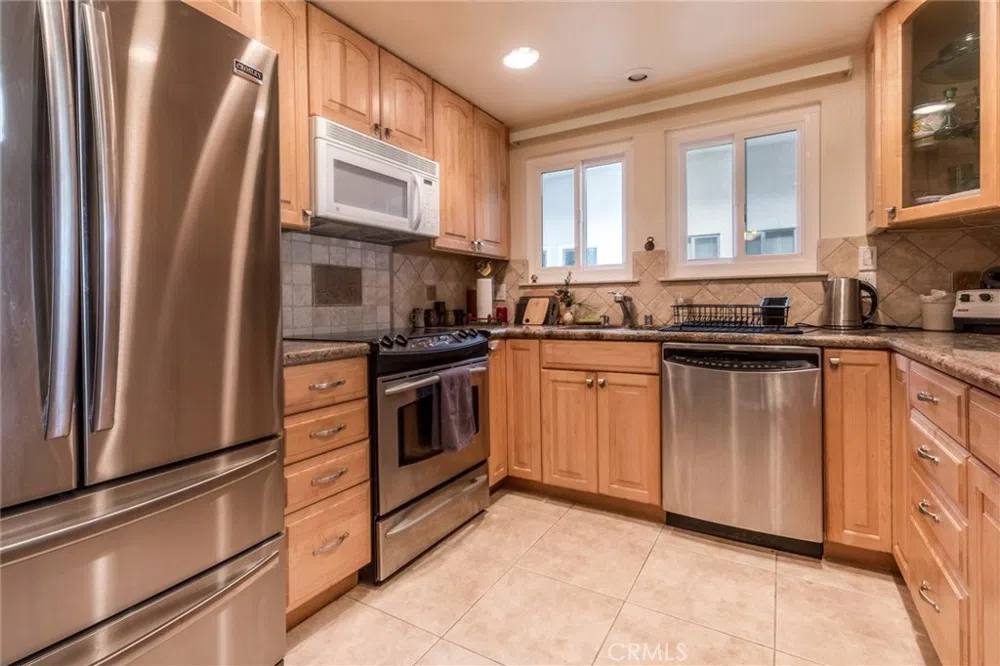 928 Ave Majorca #O Laguna Woods, CA 92637