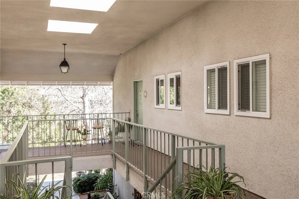 928 Ave Majorca #O Laguna Woods, CA 92637