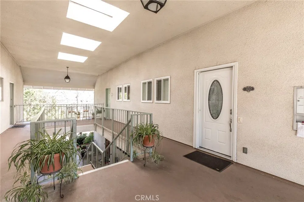 928 Ave Majorca #O Laguna Woods, CA 92637